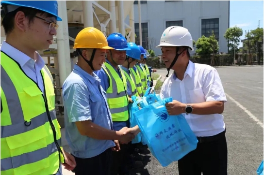 1722911516539455.png 2.png